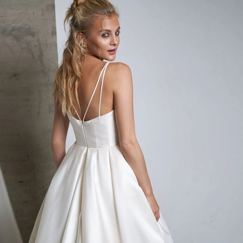 Sexy Straps Ruched Pleats A Line Simple Bridal Gowns